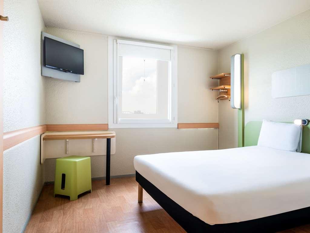 Ibis Paris Porte De Bercy Charenton-le-Pont Ruang foto