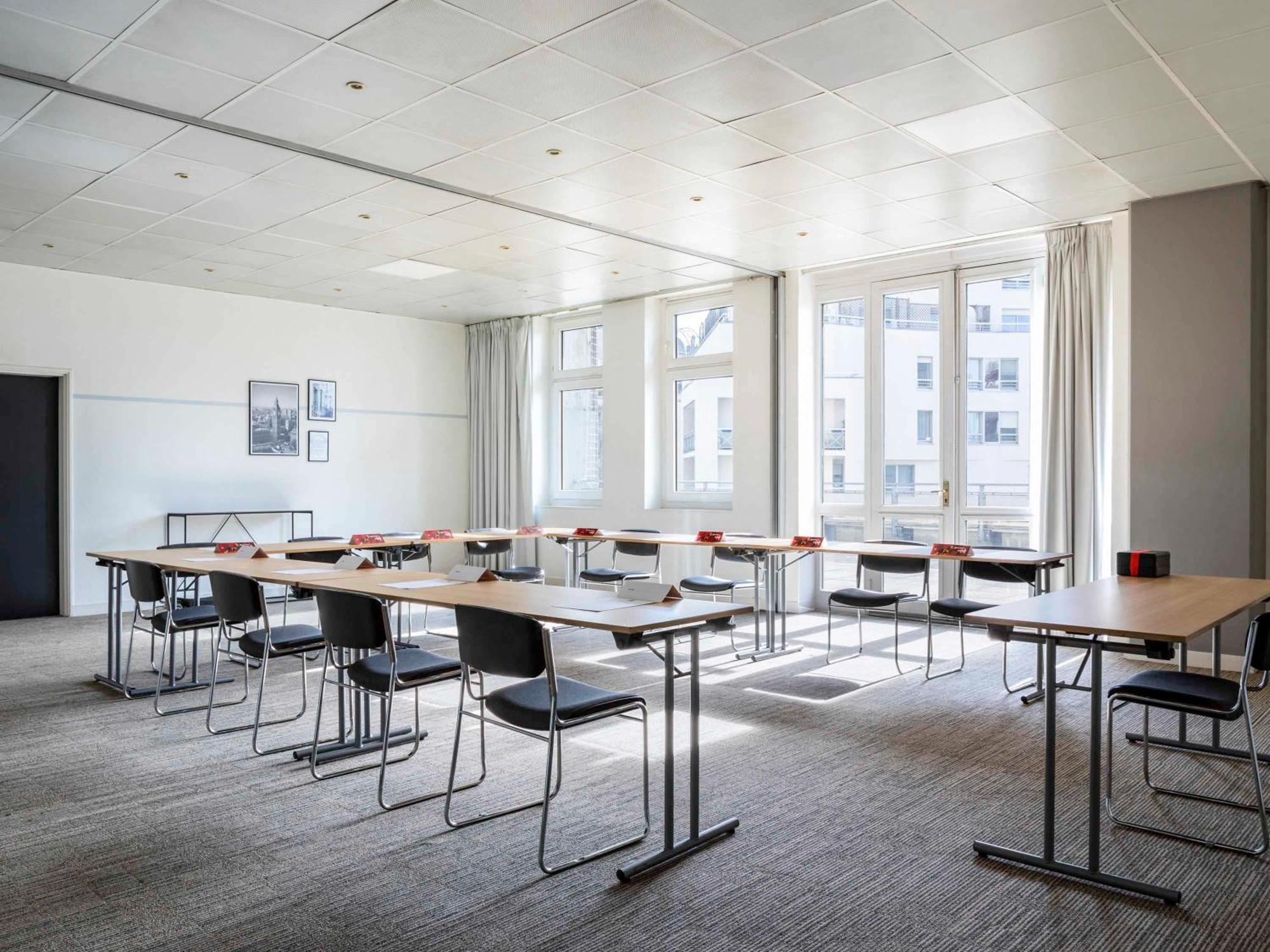 Ibis Paris Porte De Bercy Charenton-le-Pont Bagian luar foto